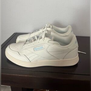 Reebok Court Advance - Cream/Chalk Sneakers - Women’s 6.5